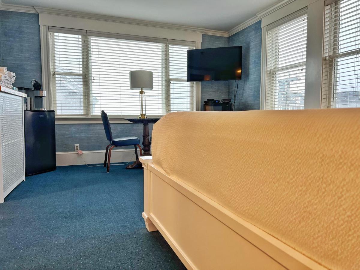 Winthrop Arms Hotel Restaurant Logan Airport Екстер'єр фото