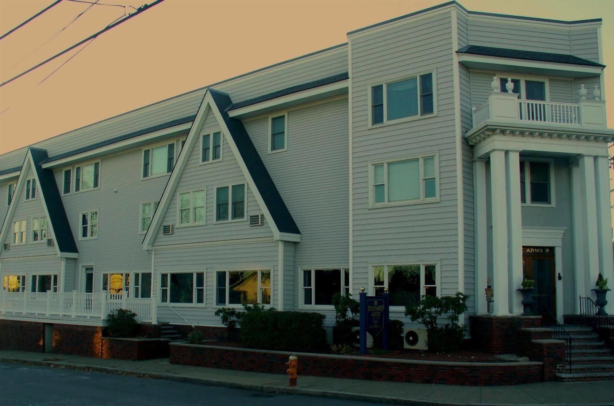 Winthrop Arms Hotel Restaurant Logan Airport Екстер'єр фото