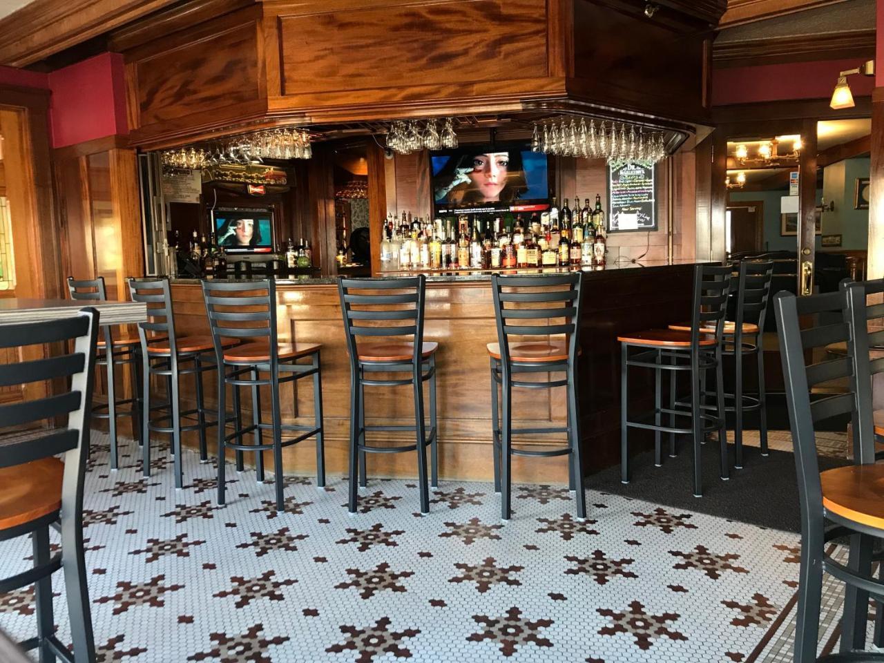 Winthrop Arms Hotel Restaurant Logan Airport Екстер'єр фото