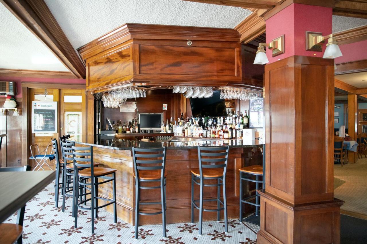 Winthrop Arms Hotel Restaurant Logan Airport Екстер'єр фото